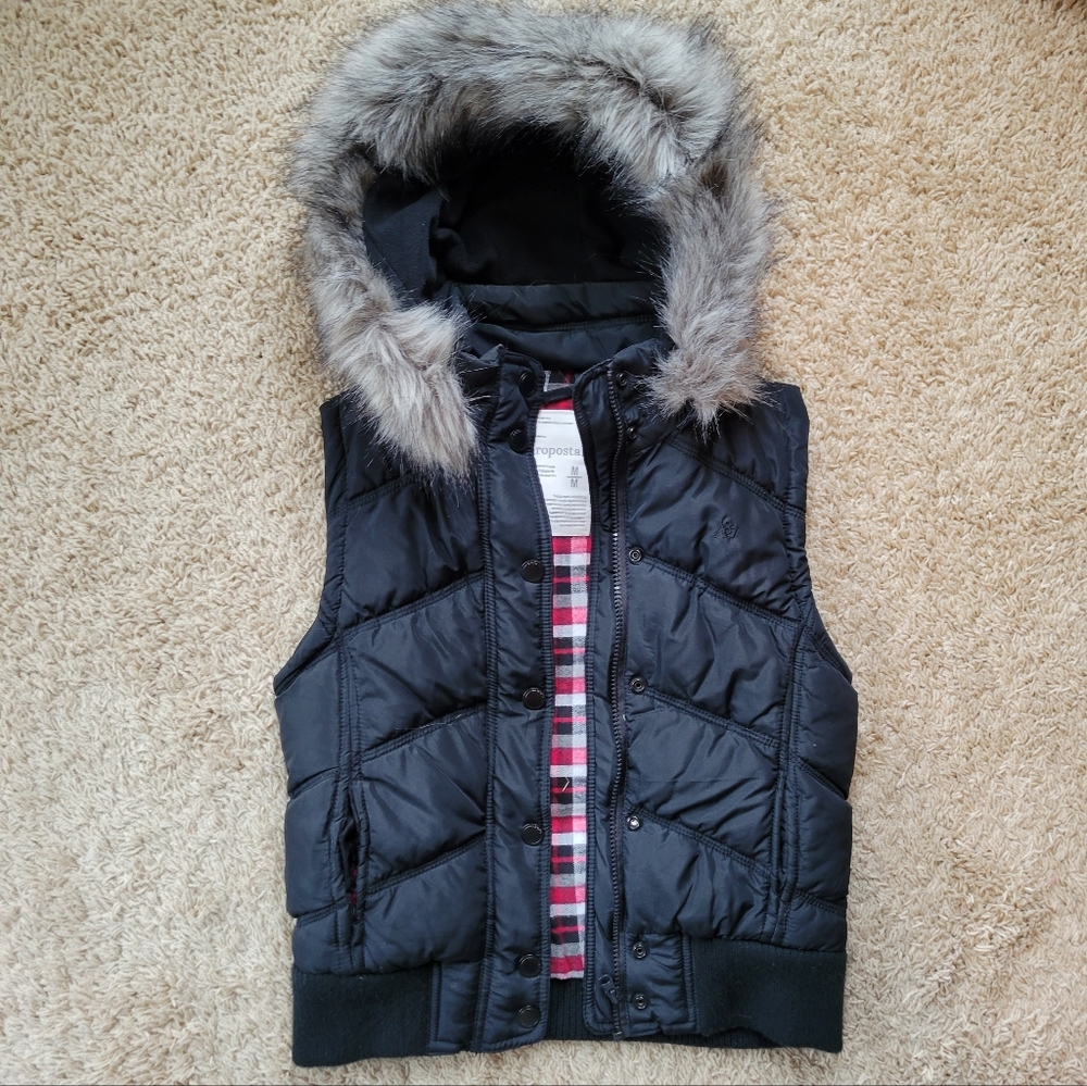 Aeropastle Puffer Vest Fur Lined Hood Black Size M